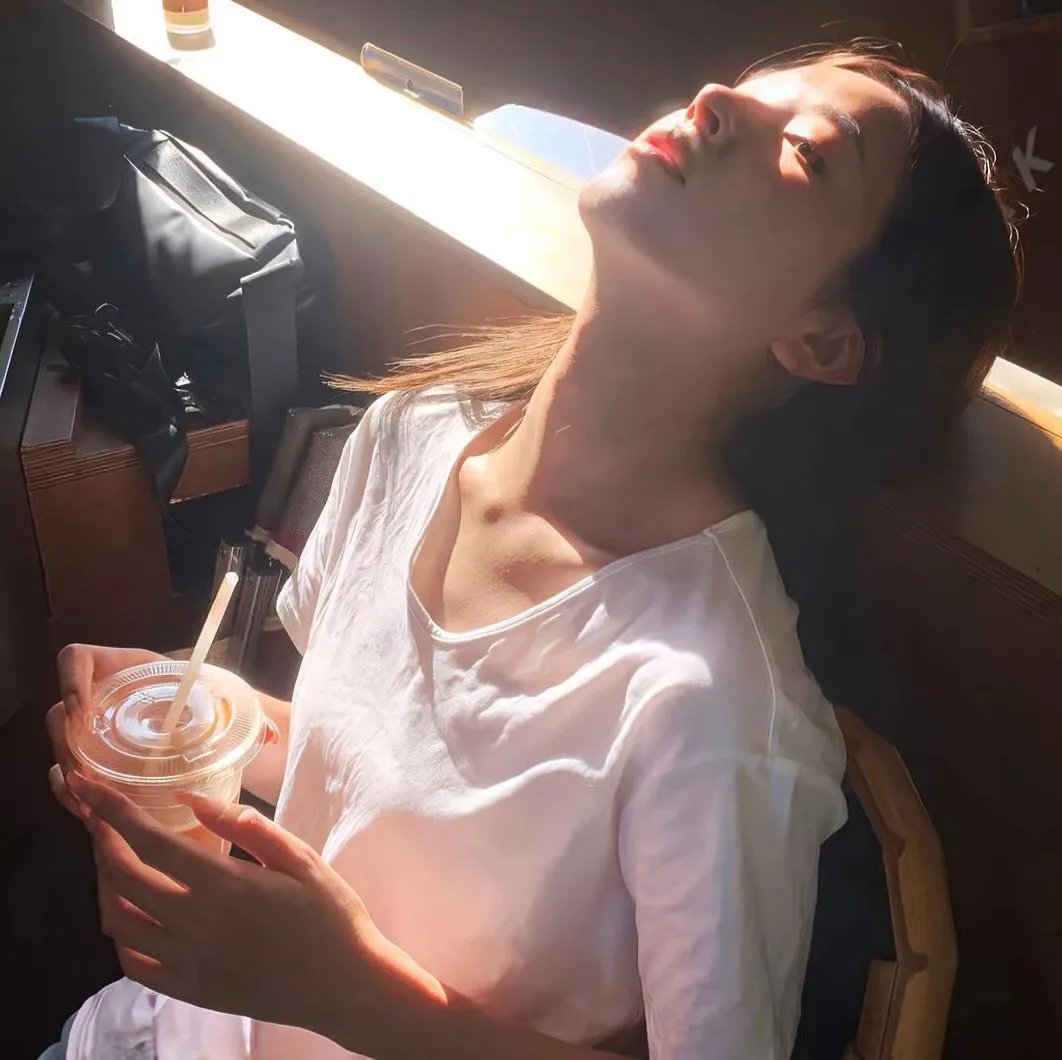 铁蹄慈泪
