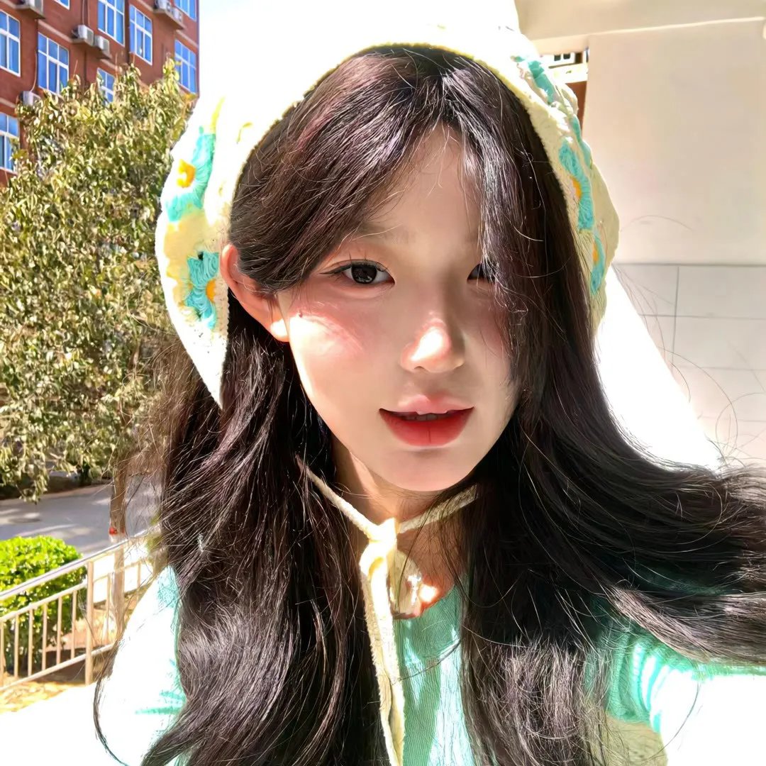 早餐时女歌迷快闪